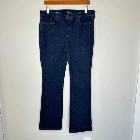 NYDJ Size 12 Barbara Dark‎ Wash Stretch Jeans  Classic Boho Western Minimalist - Picture 1 of 9